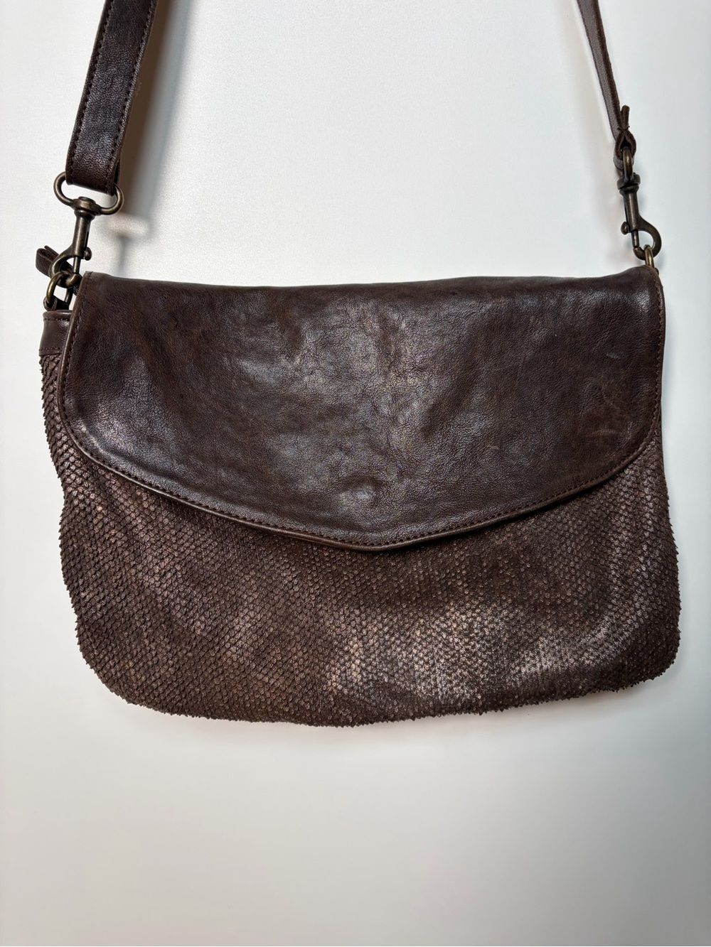 Langelotti Textured Leather Boho Crossbody